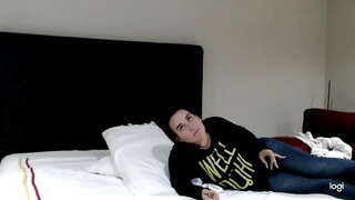 Sem ji lechita, medtem ko je drugo jebe