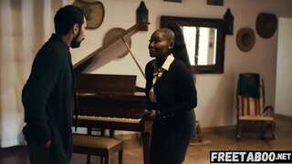 Timigita Busty Real Estate Agent Fucks La Kliento Al La Tero Interkonsento