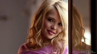 Babes - PIRTEÄ Tiffany Fox